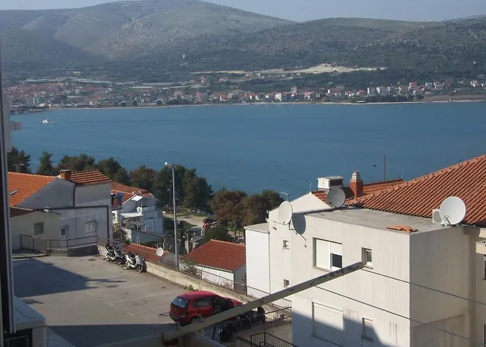 Διαμέρισμα Antonia *